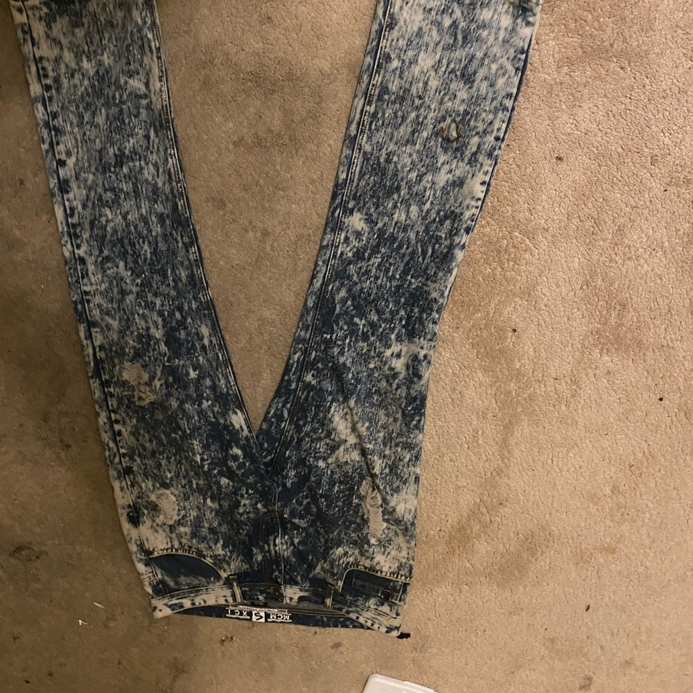 Jeans - Picture 3 of 7